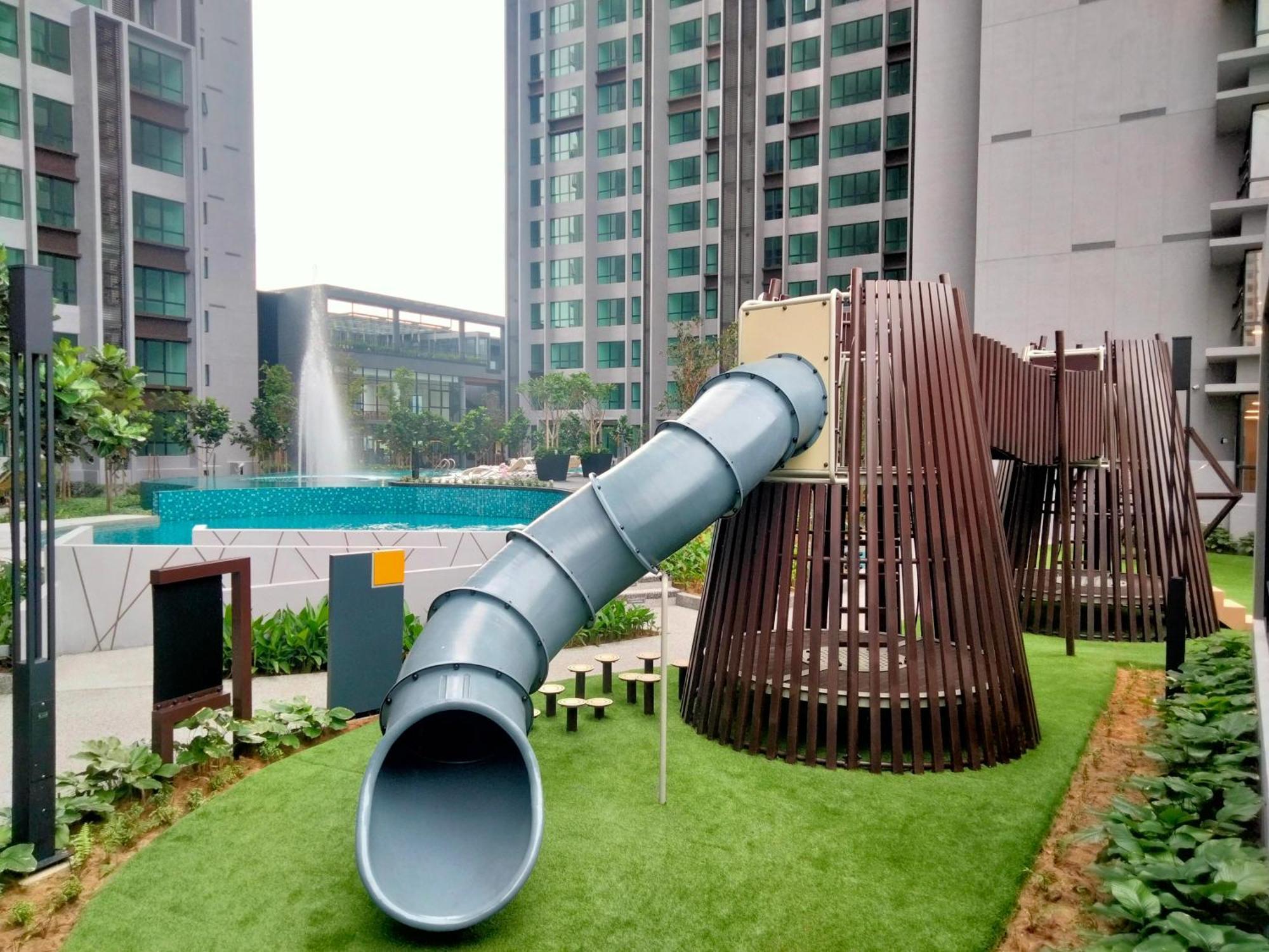 Bangsar South Botanical I Bed & Pillow Kuala Lumpur Esterno foto